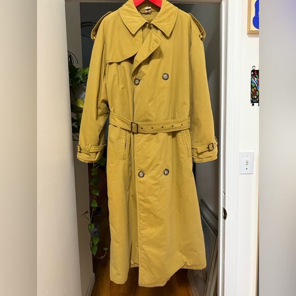 Giorgio Armani trench coat - Picture 2 of 16